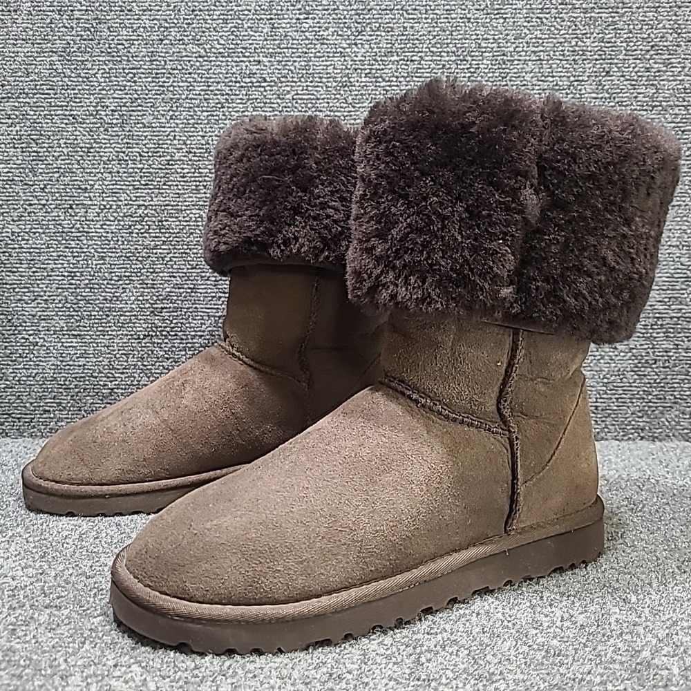 UGG Australia Classic Tall Brown Suede Boots Sheepskin Lining Womens US Size 7 - Picture 2 of 12
